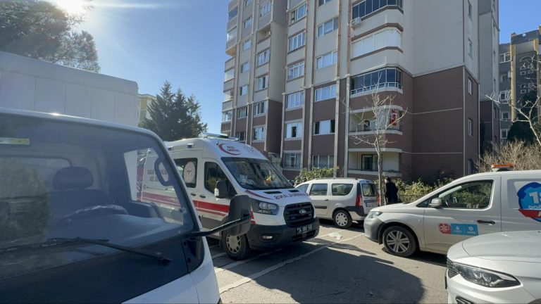 Evinde çıkan yangında hayatını kaybetti