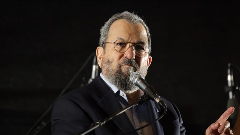 Eski İsrail Başbakanı: Netanyahu güçlü görünme pahasına mahkumları riske atabilir