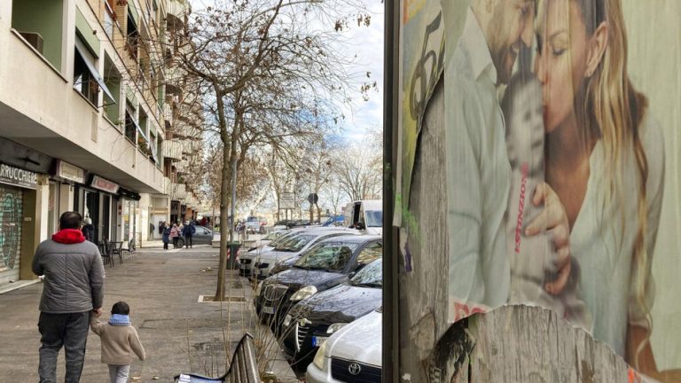 İtalya’da demografik kriz: Doğumlar 15 yıl üst üste azalarak rekor seviyeye geriledi