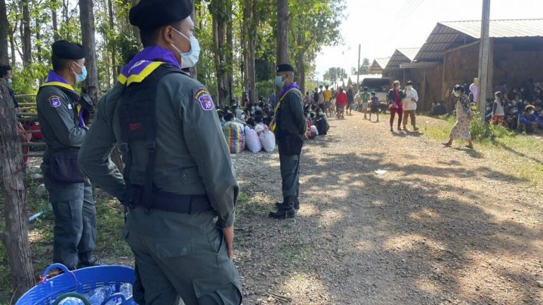 Myanmar ordusu sınır kasabasını kaybederek büyük bir yenilgiye daha uğradı