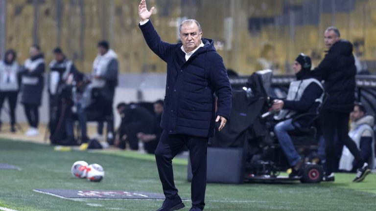 Yunan basını: Fatih Terim Panathinaikos'tan ihraç edildi