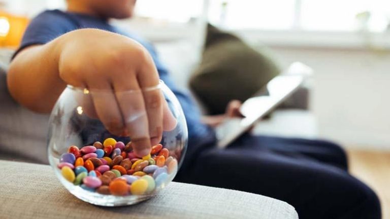 Uzman uyarıyor: Obezitenin önlenmesi çocukluktan itibaren başlamalı