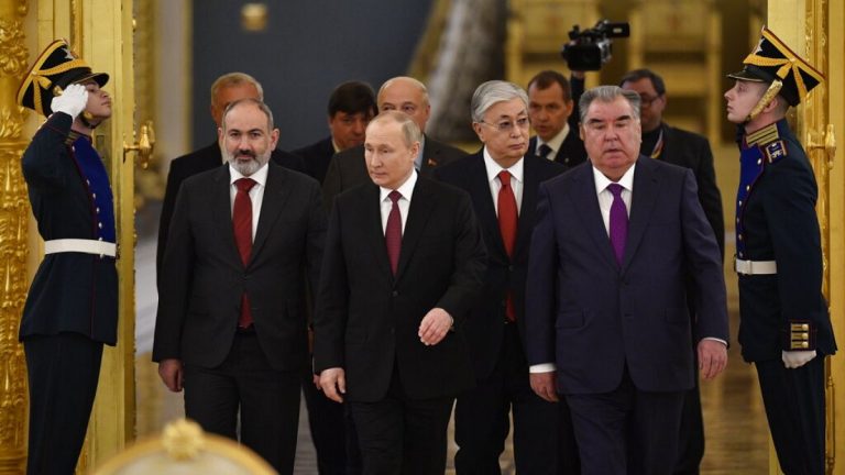 Ermenistan, Rusya liderliğindeki Kolektif Güvenlik Anlaşması Örgütü'nden çekildi