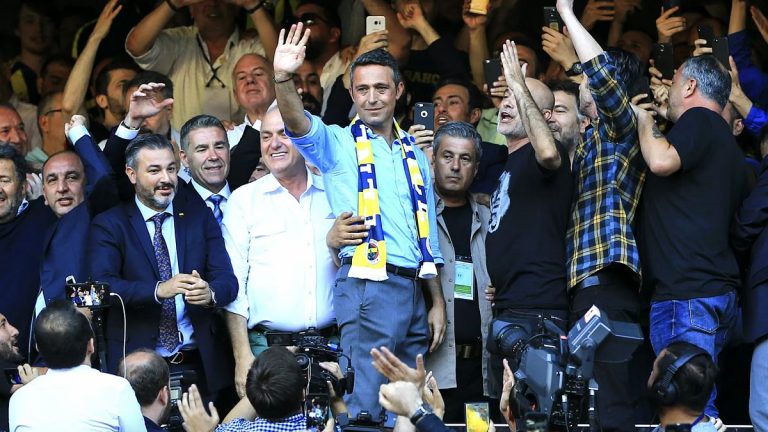 F.Bahçe'de Ali Koç üçüncü kez başkan seçildi
