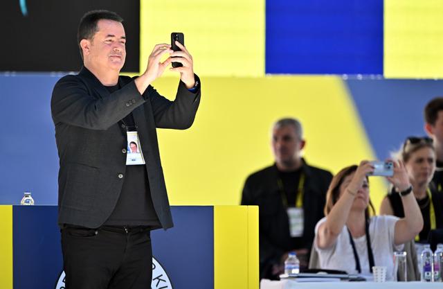 AA-20240608-34814427-34814416-FENERBAHCE_KULUBUNUN_OLAGAN_SECIMLI_GENEL_KURULU