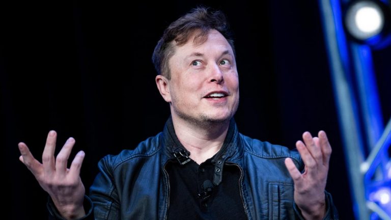 Tesla gelecek yıl insansı robotları kullanacak