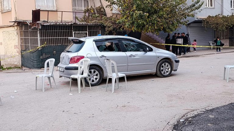 Sokak Düğününde Silahlar Konuştu: Araçtan Açılan Ateş!