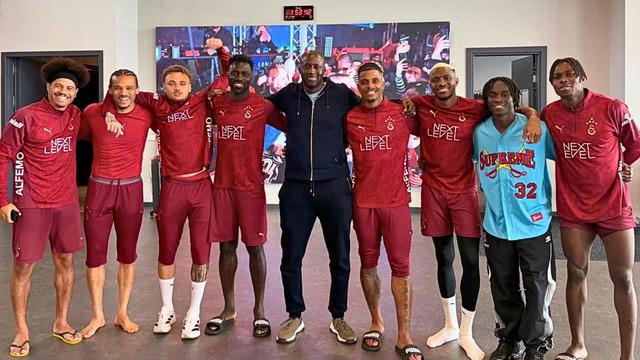 Yaya Toure Galatasaray'ı Ziyaret Etti!